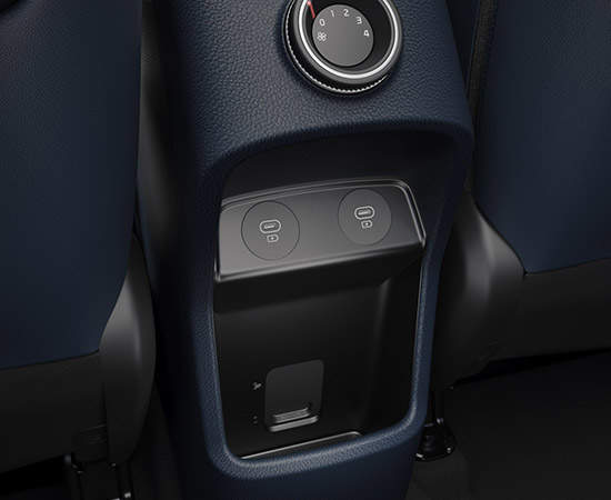 kia-carens-22my-thum-interior-05